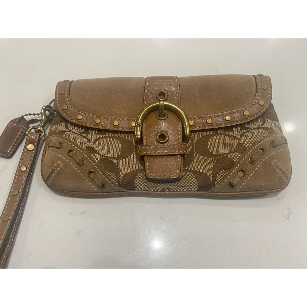 Y2K Vibe Vintage Coach Soho Monogram Studded Suede Leather Wristlet Bag - Picture 2 of 4